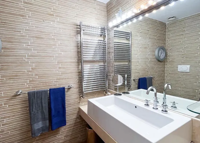 Le Residenze Di Giulia Πανσιόν